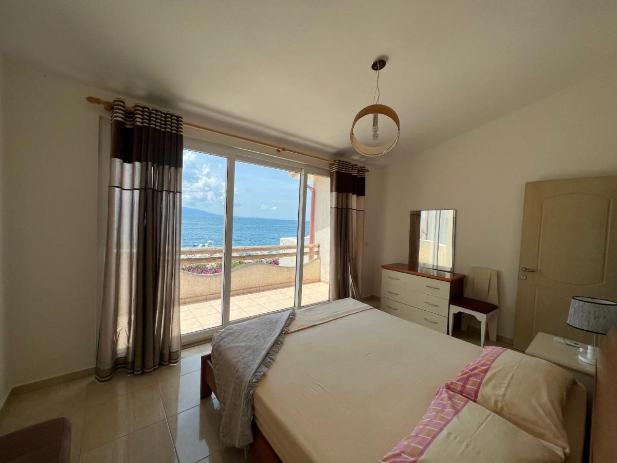 Apartments Wonderful Bay Sarandë エクステリア 写真