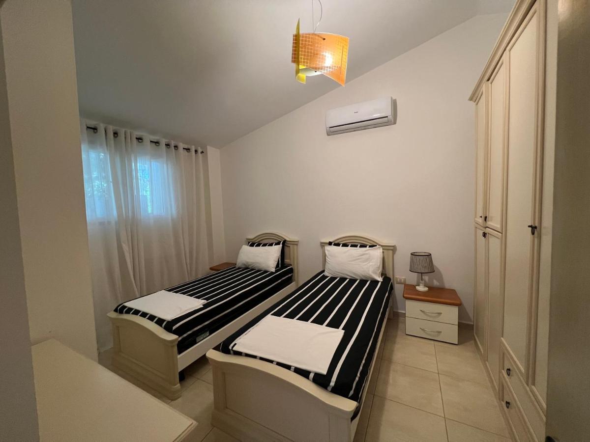Apartments Wonderful Bay Sarandë エクステリア 写真