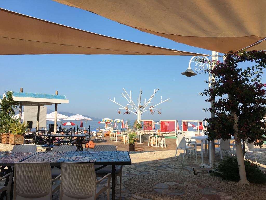 Apartments Wonderful Bay Sarandë エクステリア 写真